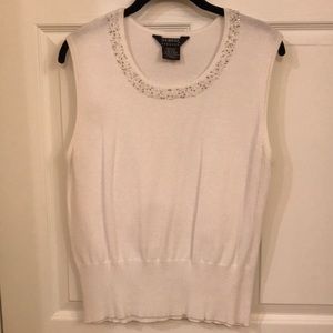 Women’s white sleeveless top